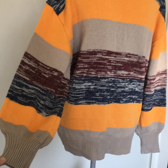 Oversized Colorblock Balloon Sleeve Sweater, size Medium 🧡 - Picture 6 of 10
